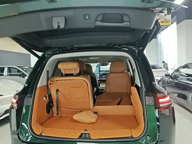 Leapmotor C16 — Фото автомобиля 18