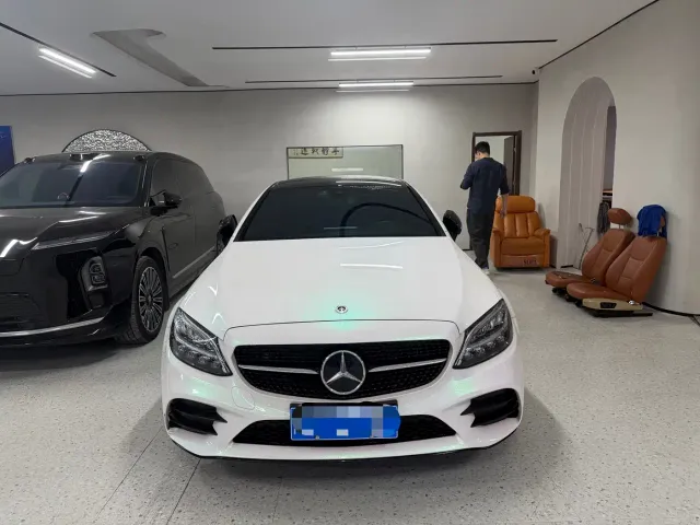 Mercedes-Benz C-Class — Фото автомобиля 2