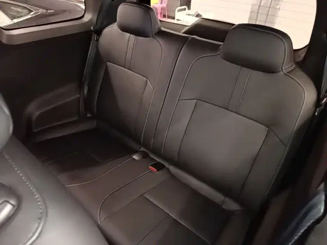 Baojun Yep — Фото автомобиля 16
