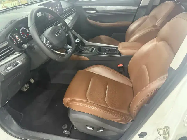 Geely Vision X6 — Фото автомобиля 9