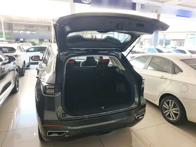 Changan CS55 Plus — Фото автомобиля 18