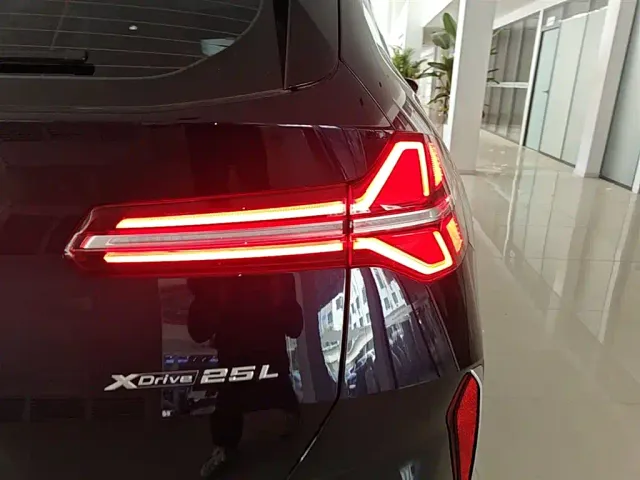 BMW X3 — Фото автомобиля 7