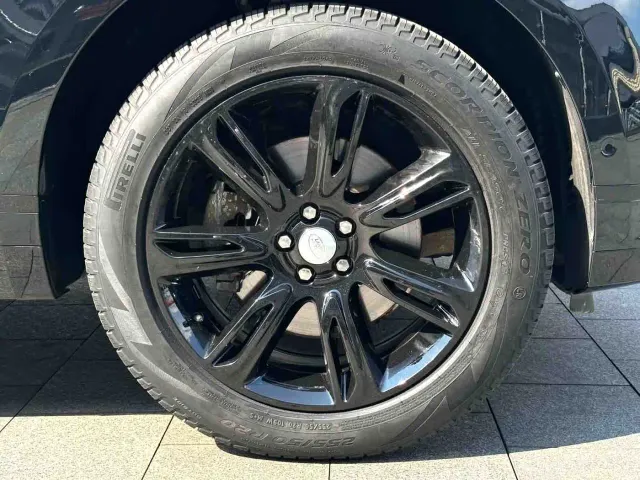 Land Rover Range Rover Velar — Фото автомобиля 17