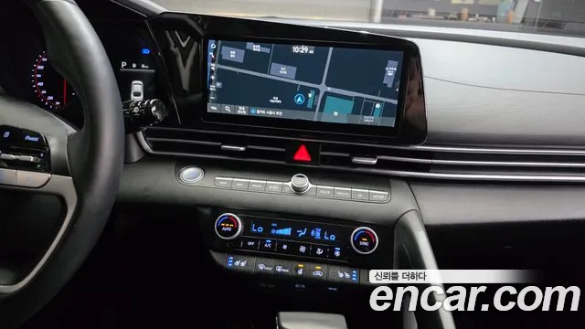 Hyundai AVANTE Avante (CN7) — Фото автомобиля 19