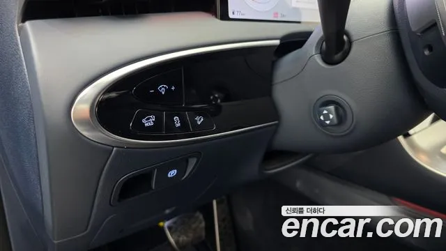 Genesis GV70 — Фото автомобиля 28
