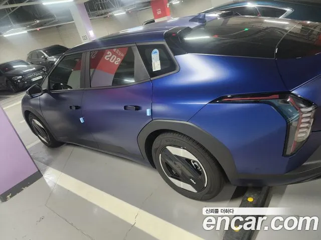 Kia EV4 — Фото автомобиля 3
