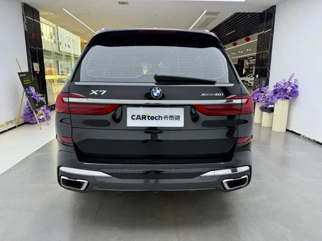 BMW X7 — Фото автомобиля 4