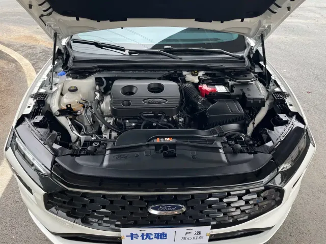 Ford Mondeo — Фото автомобиля 26