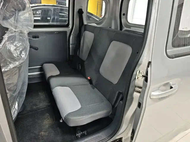Wuling Zhiguang NEV — Фото автомобиля 16