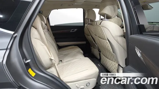 Genesis GV80 — Фото автомобиля 12