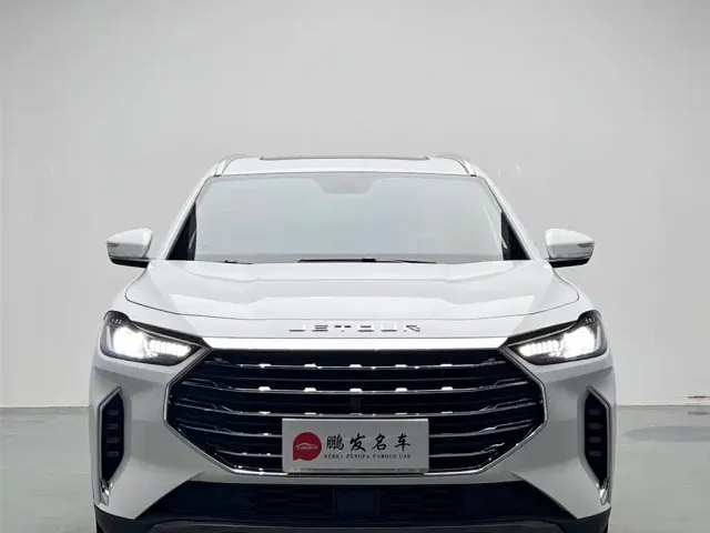 Jetour X70 Plus — Фото автомобиля 2