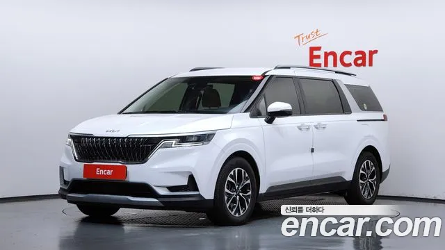 Фотография автомобиля — Kia Carnival Generation 4