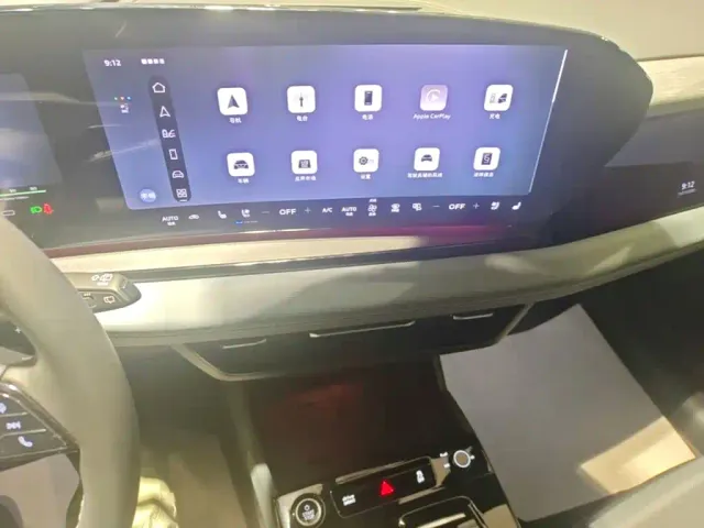 Audi Q6L e-tron — Фото автомобиля 17