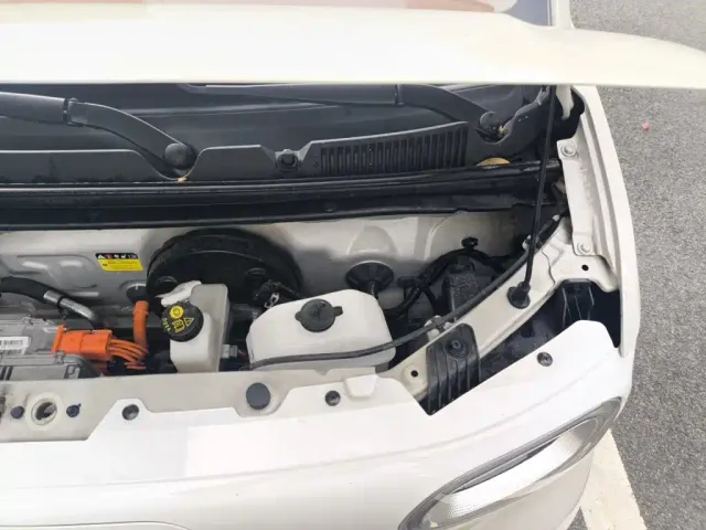 Wuling Hongguang Mini EV — Фото автомобиля 22