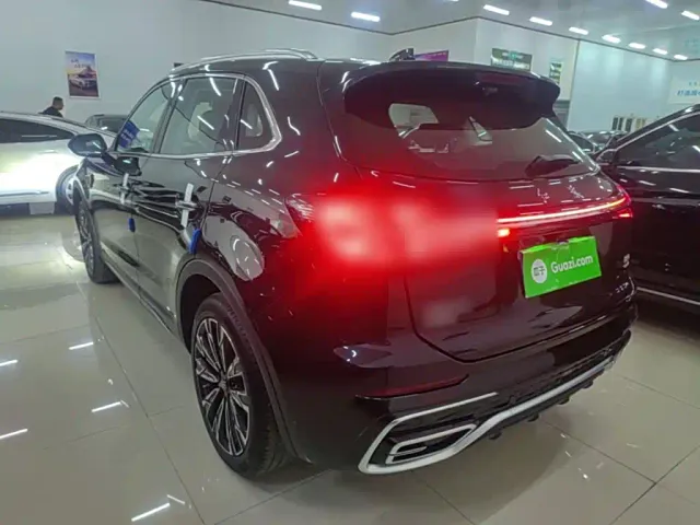 Hongqi HS5 — Фото автомобиля 4