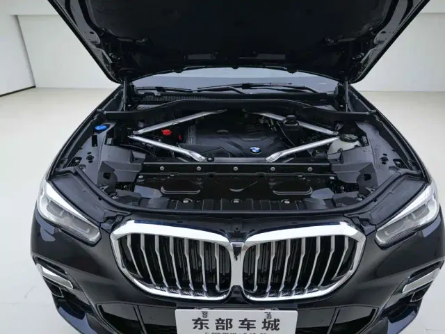 BMW X5 — Фото автомобиля 8