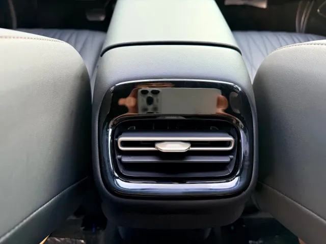 Changan Eado — Фото автомобиля 12