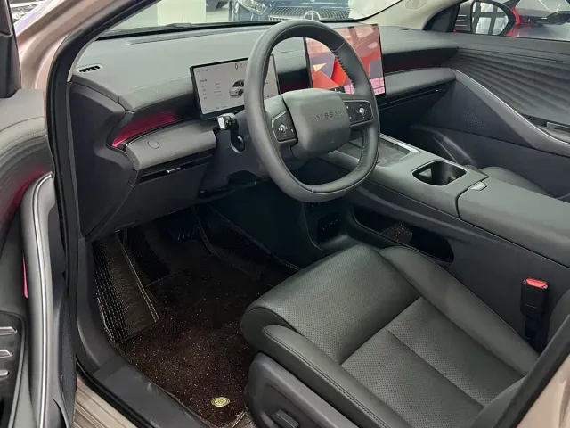 Nissan N6 — Фото автомобиля 4