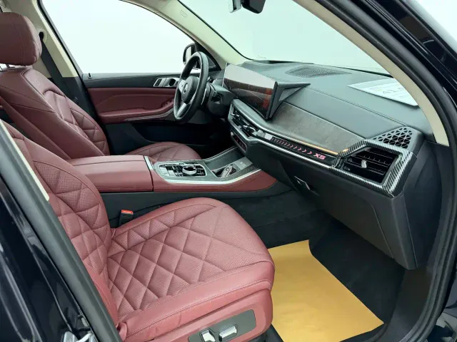 BMW X5 — Фото автомобиля 10