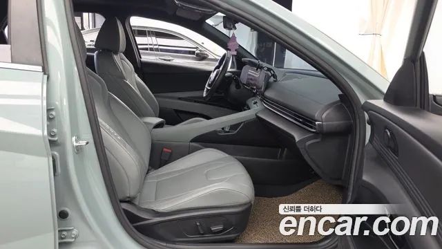 Hyundai Avante CN7 — Фото автомобиля 11
