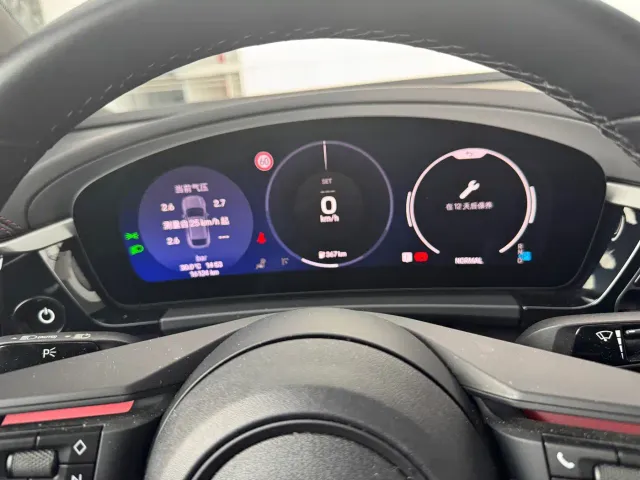 Porsche Macan EV — Фото автомобиля 17