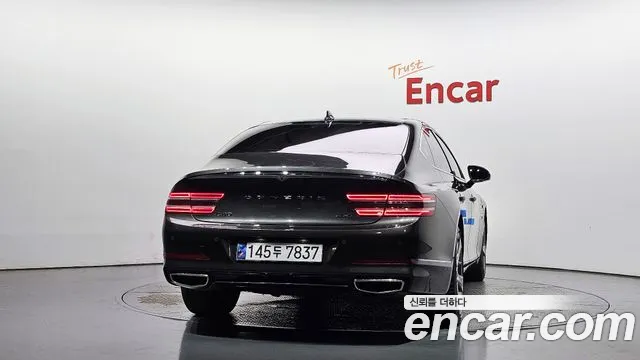 Genesis G80 RG3 — Фото автомобиля 4