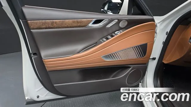 Genesis G80 Electrified G80 (RG3) — Фото автомобиля 24