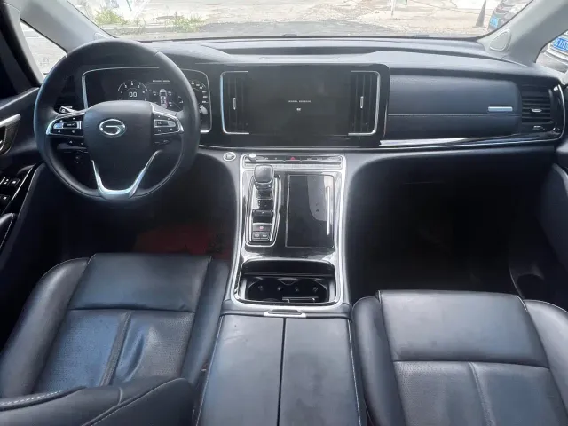 GAC Trumpchi M8 — Фото автомобиля 12