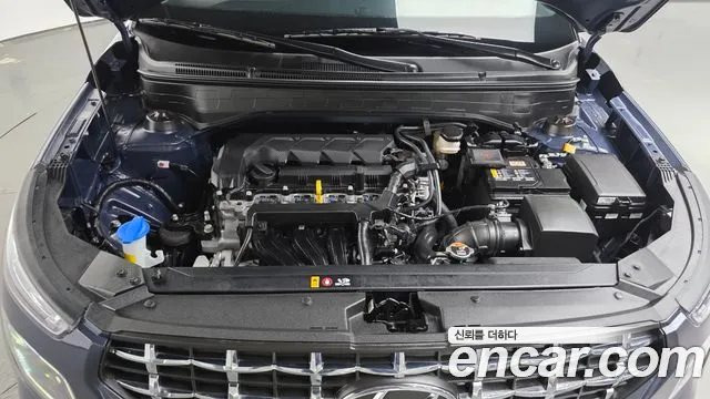 Hyundai Venue — Фото автомобиля 9