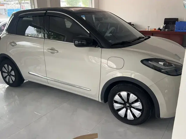 Wuling Bingo — Фото автомобиля 4