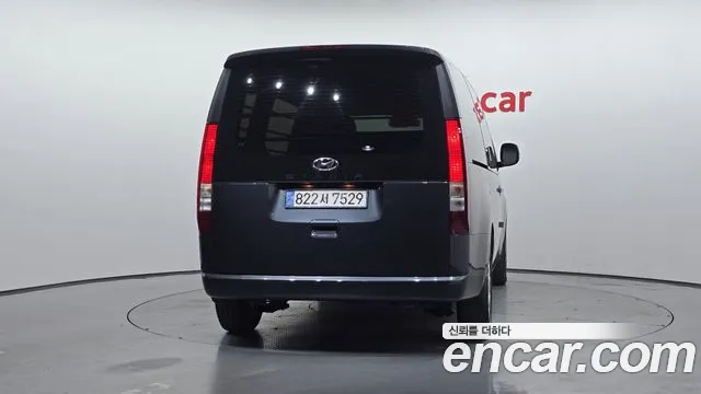 Hyundai Staria Staria Карго 3 места — Фото автомобиля 4