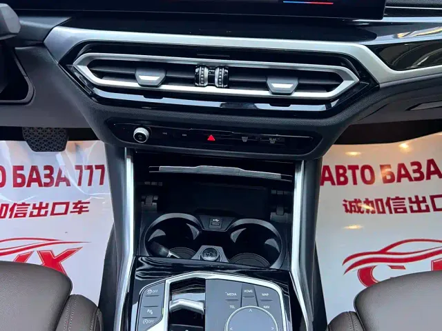 BMW 3 Series — Фото автомобиля 12