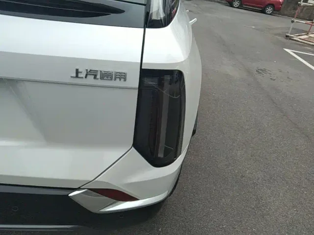 Cadillac Optiq — Фото автомобиля 7