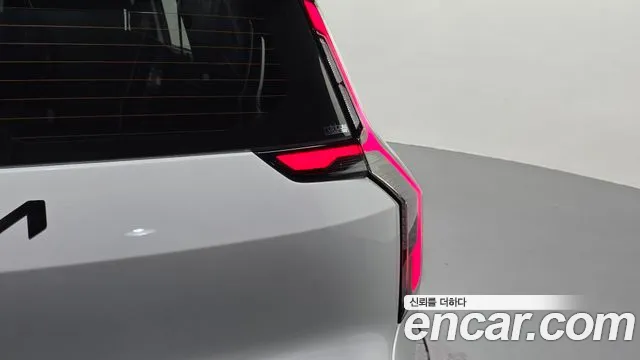 Kia EV9 — Фото автомобиля 23