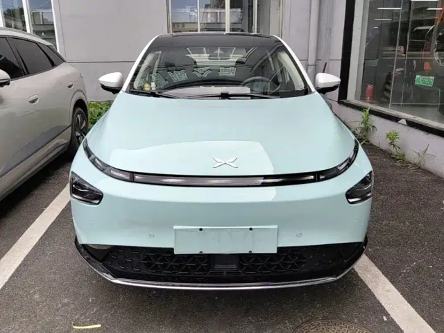 Xpeng G3 — Фото автомобиля 2