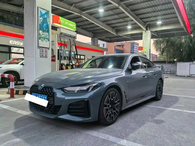 Фотография автомобиля — BMW 4 Series