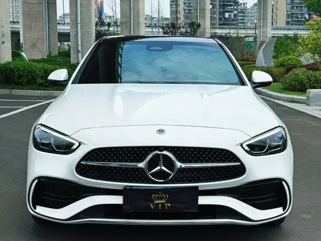 Mercedes-Benz C-Class — Фото автомобиля 2