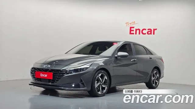 Фотография автомобиля — Hyundai Avante CN7