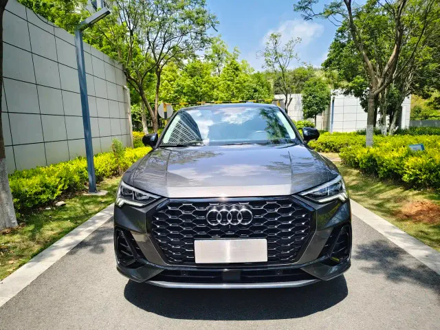 Audi Q3 Sportback — Фото автомобиля 2