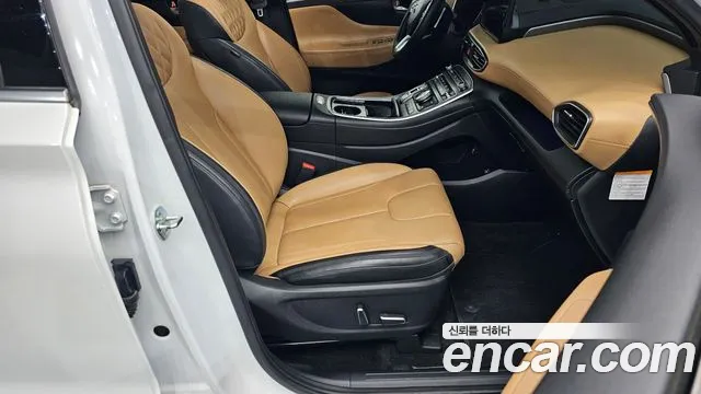 Hyundai Santafe — Фото автомобиля 11