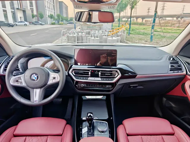 BMW X3 — Фото автомобиля 15
