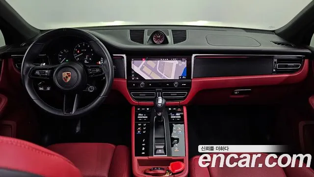 Porsche Macan — Фото автомобиля 7