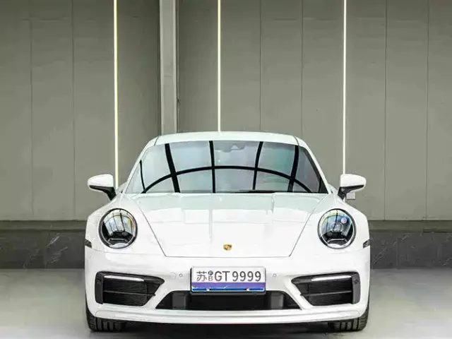 Porsche 911 — Фото автомобиля 11
