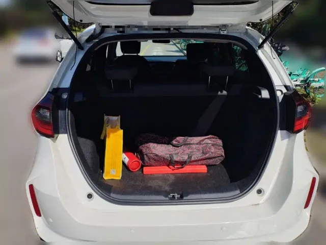 Honda Fit — Фото автомобиля 15