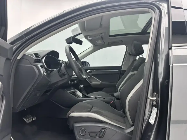 Audi Q3 — Фото автомобиля 5