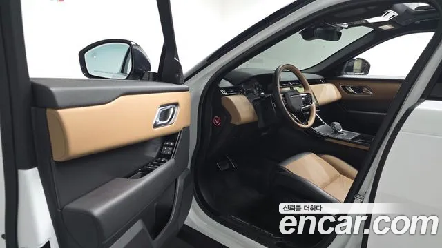 Land Rover Range Rover Velar Range Rover Velar 3.0 P400 Dynamic HSE — Фото автомобиля 9