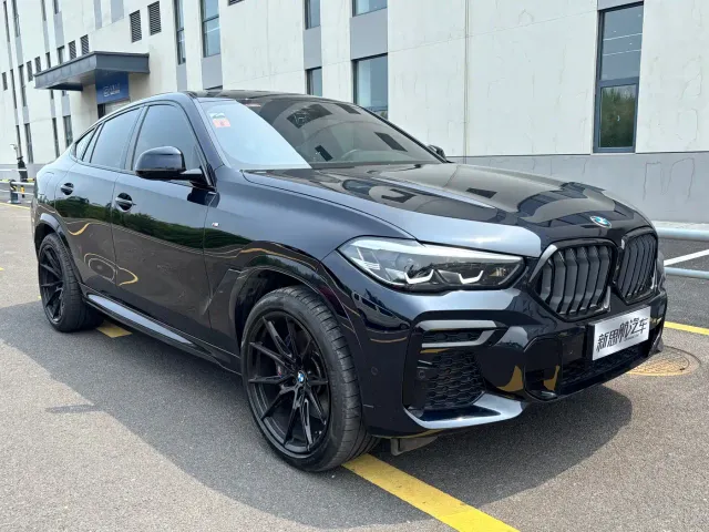 BMW X6 — Фото автомобиля 5