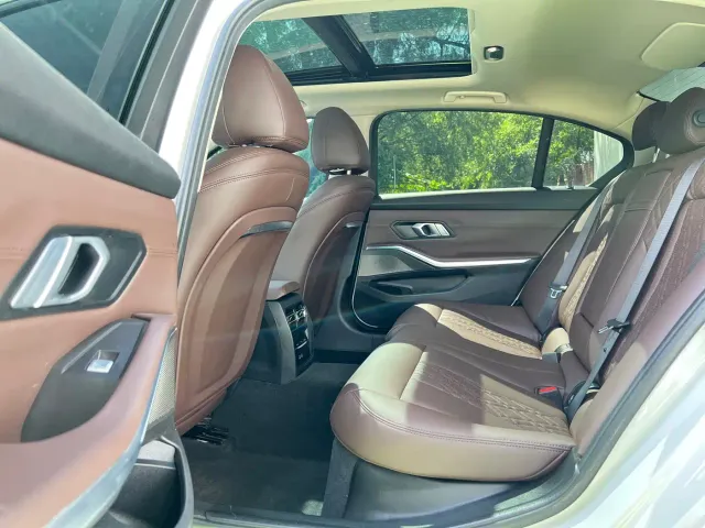 BMW 3 Series — Фото автомобиля 15