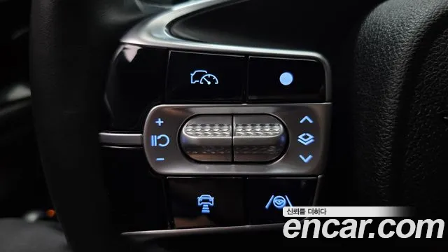 Genesis G90 Бензин 3.5 турбо AWD — Фото автомобиля 15