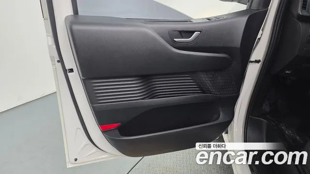 Hyundai Staria Staria Карго 5 мест — Фото автомобиля 25